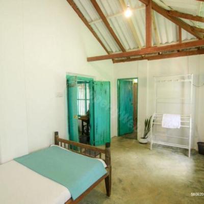 Galle-Boossa Inland