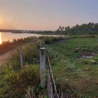 63.8 perches bare land for sale in Kandy for Rs. 1.70 lakhs (per perch)