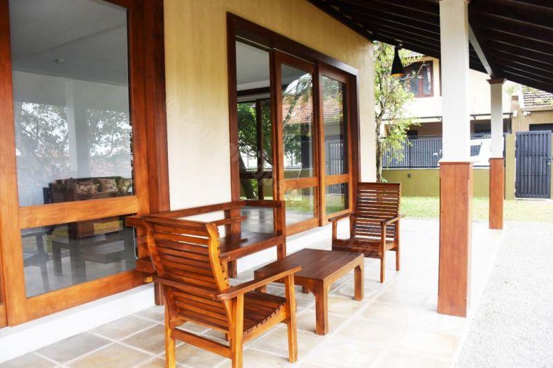 Luxury 4-Bedroom Villa for Rent in Galle – Rs. 360,000 per Month